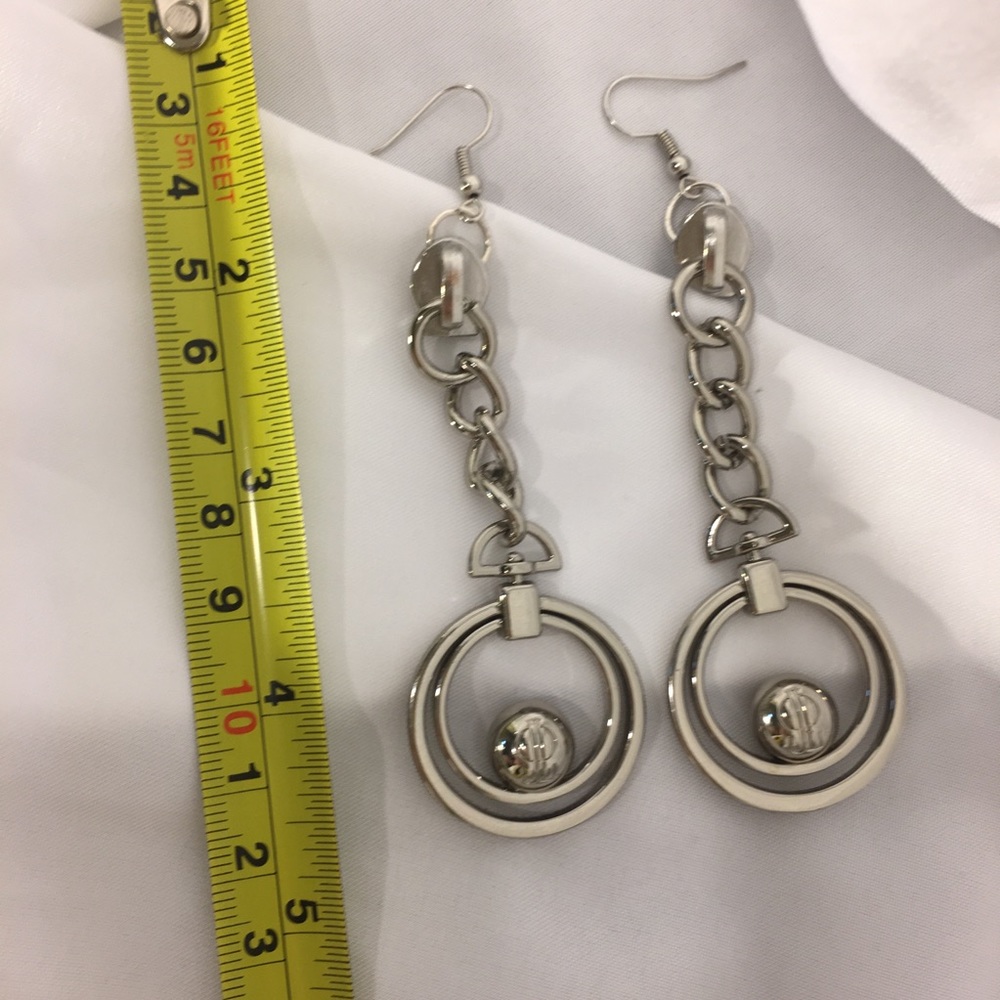 Unique zipper-pull dangle chain earrings